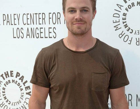 Stephen Amell