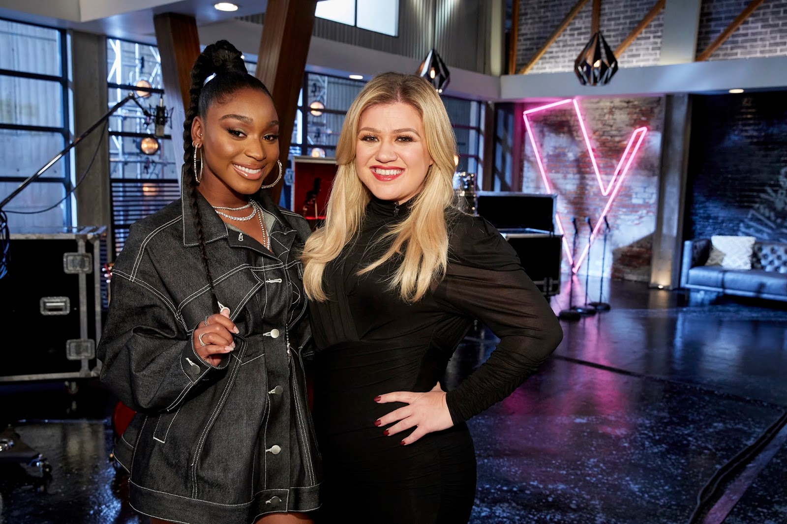 ‘The Voice’ – Taylor Swift, Usher, will.i.am, Normani, and Daruis ...