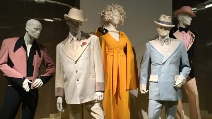 FIDM Oscar Costume Display