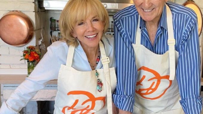 Patrick Duffy and Linda Purl