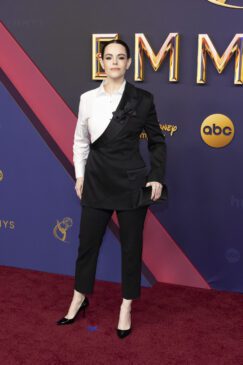 Emmys - Emily Hampshire