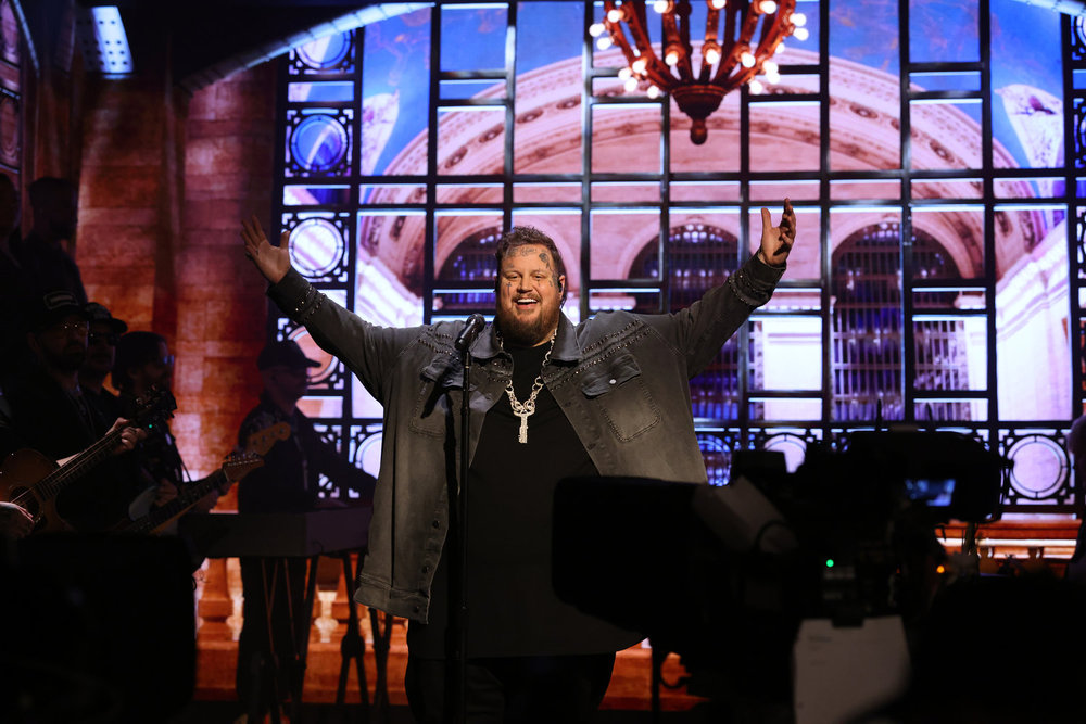 Watch Jelly Roll sing ‘Liar’ and ‘Winning Streak’ on ‘Saturday Night