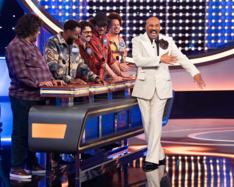 Celebrity Family Feud